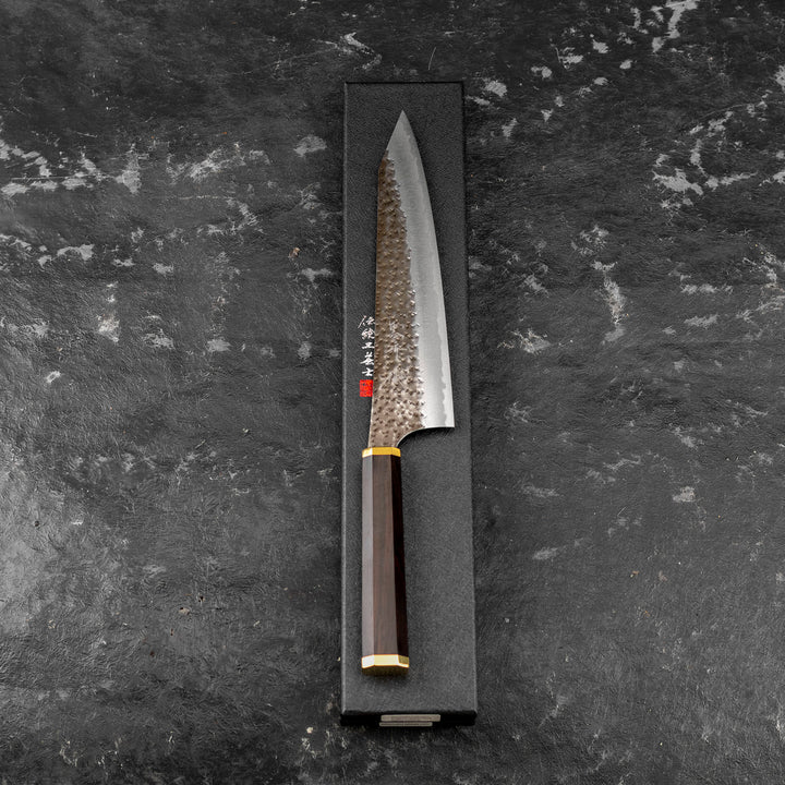 Gyuto 21 cm Yu Kurosaki Kokusen Brass Aogami Super/SS