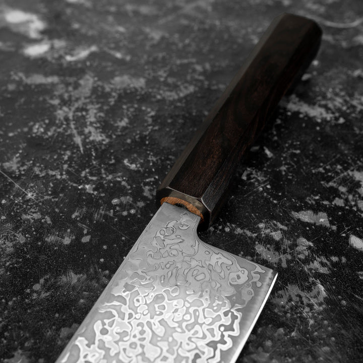 Santoku 17 cm Hatsukokoro Hikari Kurozame SLD Damascus