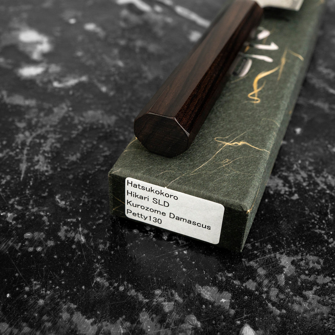 Petty 13 cm Hatsukokoro Hikari Kurozame SLD Damascus