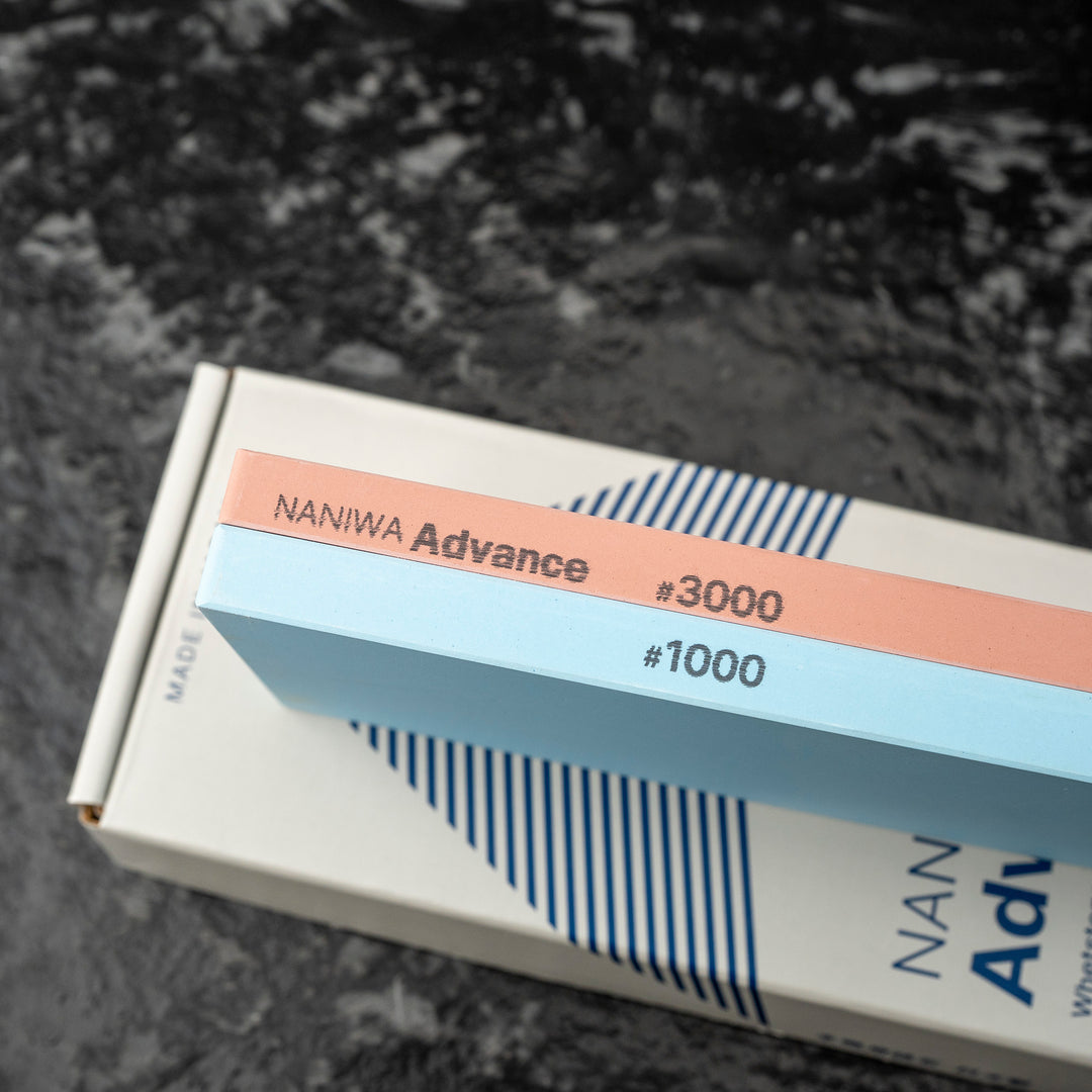 Dwustronny kamień do ostrzenia 1000/3000 Naniwa Advanced