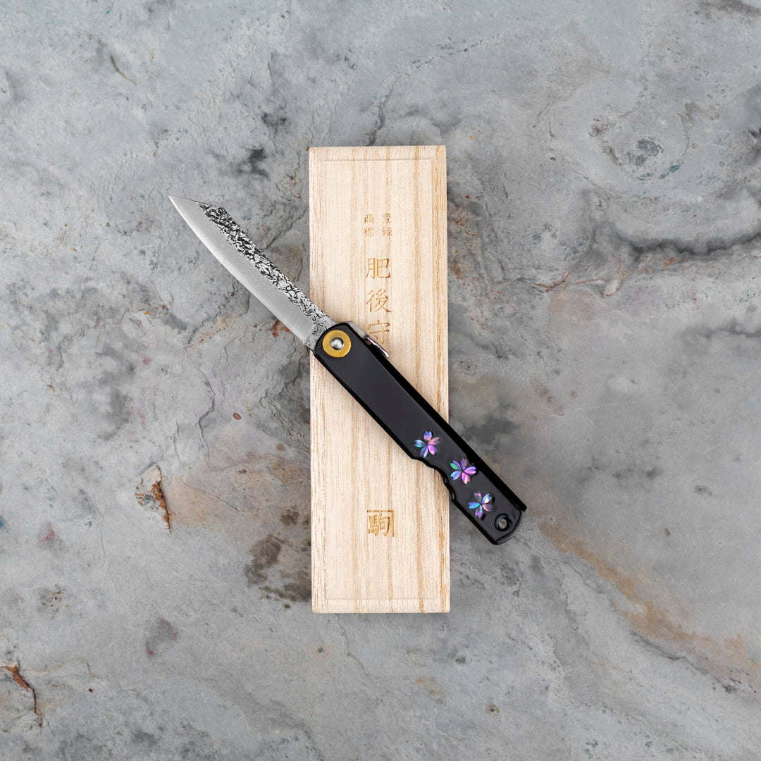 Nóż kieszonkowy Higonokami Kanekoma Sakura Urushi VG-10 7,5 cm