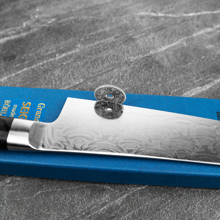 Kengata Santoku 16 cm Sakai Takayuki Seigaiha Bohler N685 Damascus