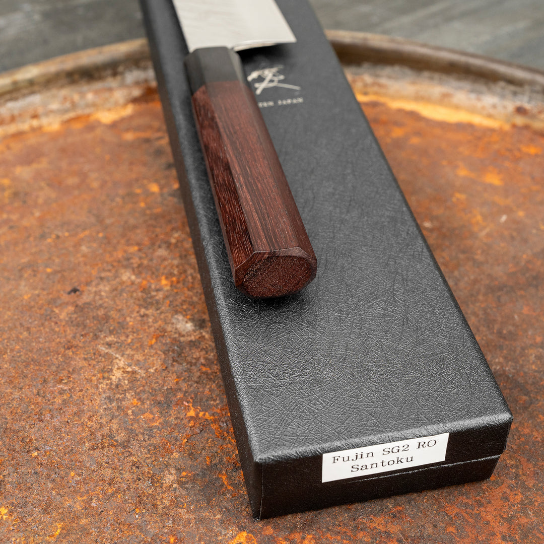 Yu Kurosaki Fujin SG2 Nóż Santoku 16,5 cm