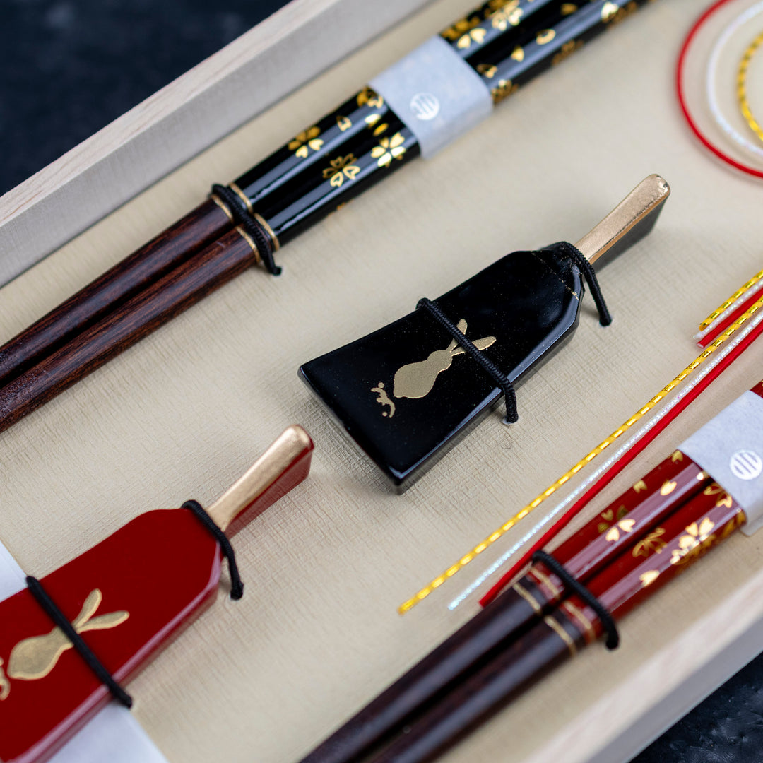 Zestaw Japońskich Pałeczek do sushi Kawai - Hanakagari × Hagoita Usagi