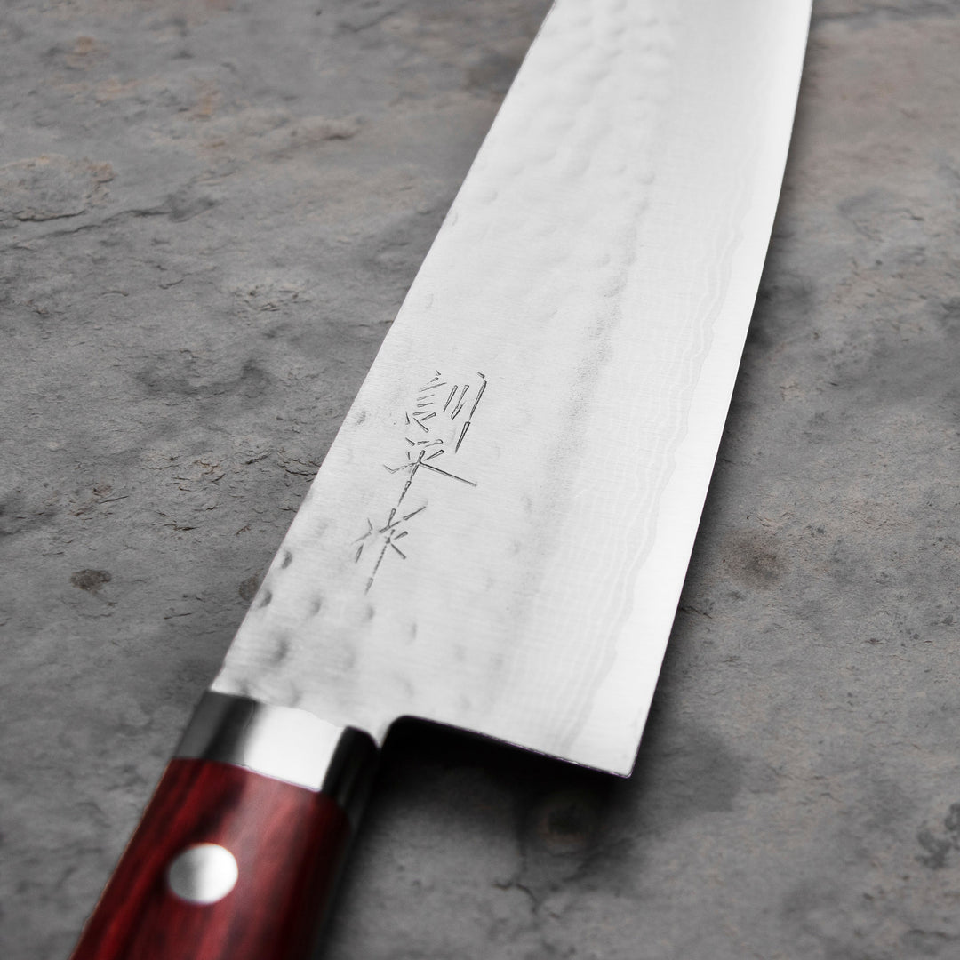 Santoku 17 cm Masutani Hamono VG-10 Hammered Red Damascus